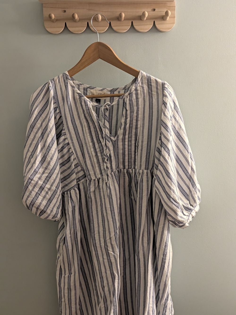 Universal Thread Blue and White Striped Midi Dress